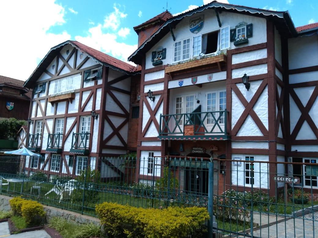 Nova Pousada Chamonix Teresopolis Bagian luar foto